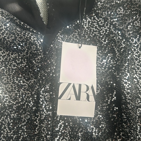 Zara Silver Grey Sequin Metallic Long Sleeve Top with Knot Size M - Picture 6 of 10
